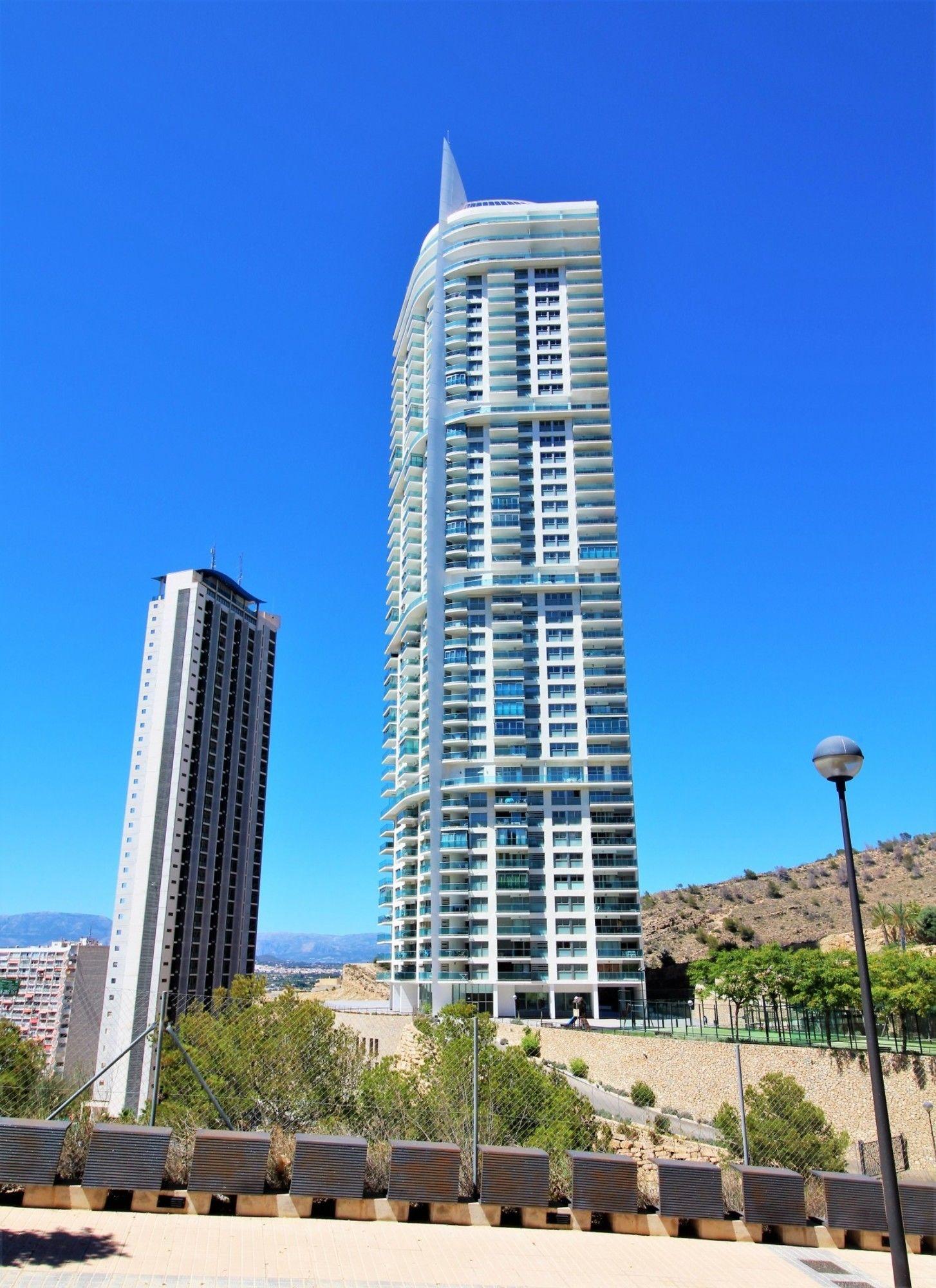 Torre Lugano Apartment Levante Beach Бенидорм Экстерьер фото